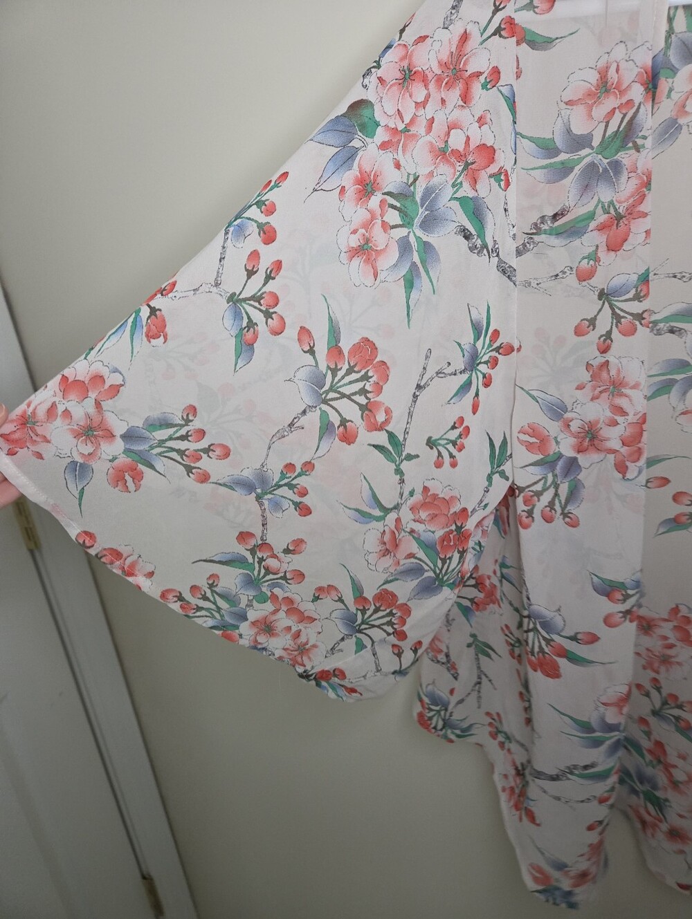 Women's Carapace Floral Print Lightweight Kimono Sz Small - Picture 3 of 7